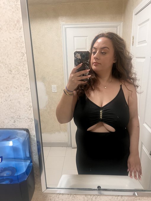 Last night 😉 https://t.co/DbTlhqQgQ2<a href="/tag/lasvegas"class="tags"><span>#lasvegas</span></a><a href="/tag/swingers"class="tags"><span>#swingers</span></a><a href="/tag/lasvegasswingers"class="tags"><span>#lasvegasswingers</span></a>