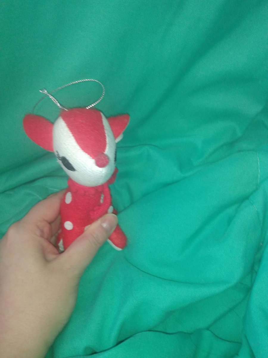AboutALot1's tweet photo. Red Reindeer Plushie~! 5 dollars + shipping~!
#Plushie #Plushieforsale https://t.co/IbcCZjsPE0