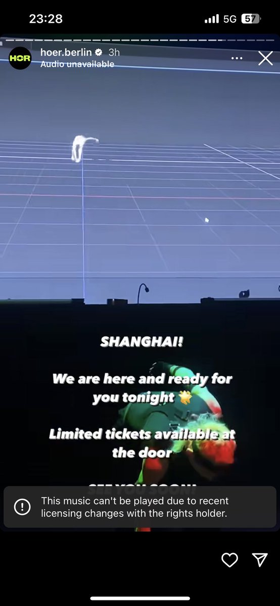 BloodzBoi's tweet photo. i want to tell what happening now, HÖR and the China promoter misled to us, they put up a new poster with words “Tonight, only party”, we assumed that HÖR was no longer a part of the event, however inside the club, right now, HÖR still doing their thing

its fucked up…. https://t.co/XS2QcREc21