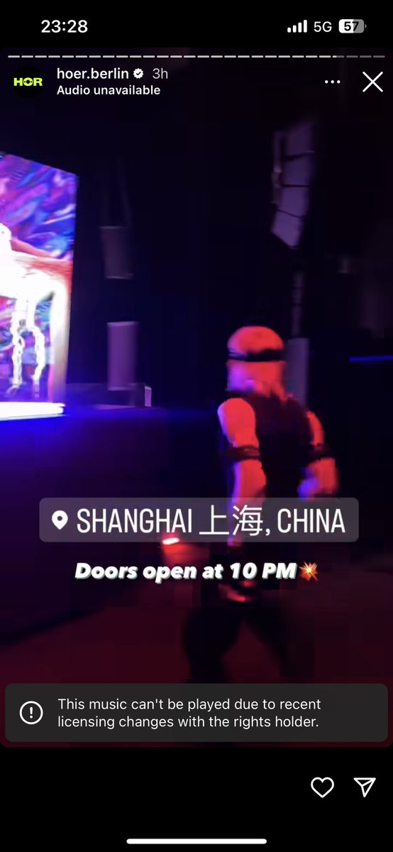 BloodzBoi's tweet photo. i want to tell what happening now, HÖR and the China promoter misled to us, they put up a new poster with words “Tonight, only party”, we assumed that HÖR was no longer a part of the event, however inside the club, right now, HÖR still doing their thing

its fucked up…. https://t.co/XS2QcREc21