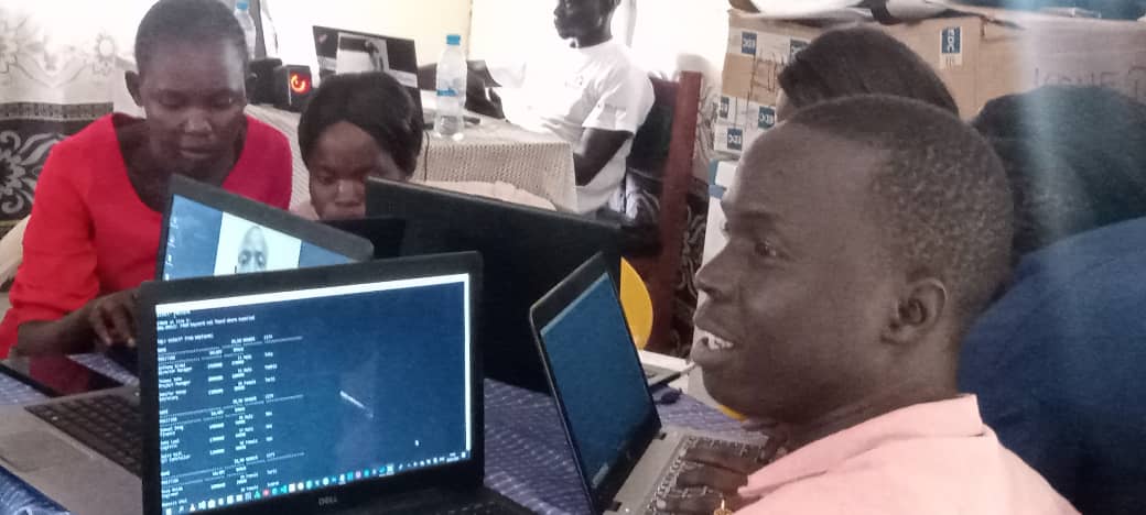 coding_program's tweet photo. In CMI, we mentor young mind to learn, code and grow in software development. Join us! Partner with us!
@UnescoJuba @undpsouthsudan @WBG_Education @USAIDSouthSudan @USMissionJuba #SSOX https://t.co/b6Yp1G5wsB