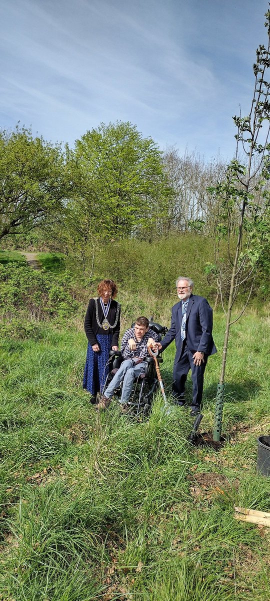 A beautiful tree to remind us of a truly special lady, former councillor, Christine Stuart. Thank you Bruce and Andrew.