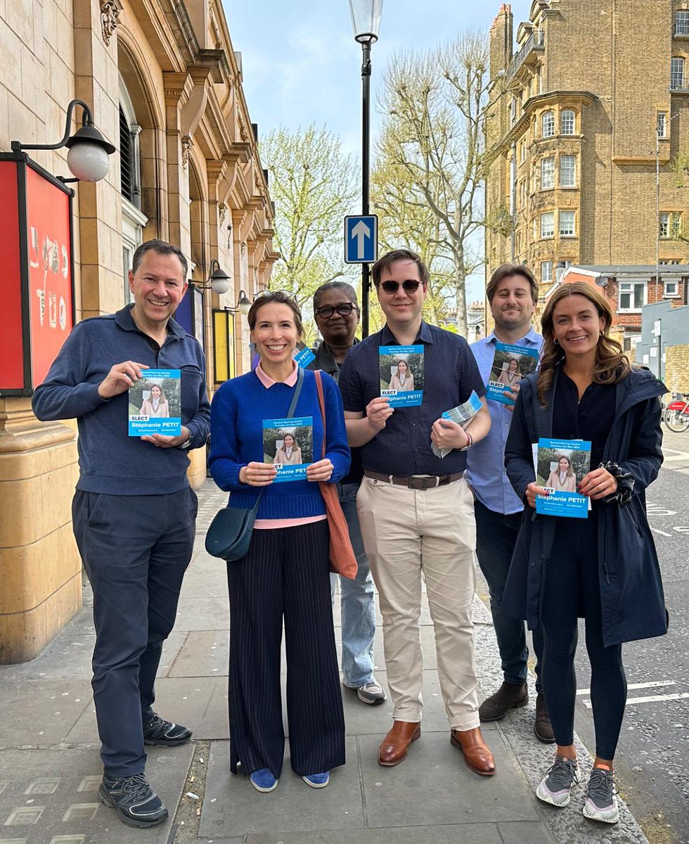 Fun afternoon in Norland Ward ahead of the by-election on 2 May for our fab candidate, Stéphanie Petit. #canvass #campaign