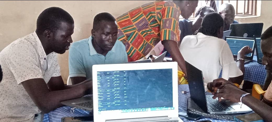 coding_program's tweet photo. In CMI, we mentor young mind to learn, code and grow in software development. Join us! Partner with us!
@UnescoJuba @undpsouthsudan @WBG_Education @USAIDSouthSudan @USMissionJuba #SSOX https://t.co/b6Yp1G5wsB