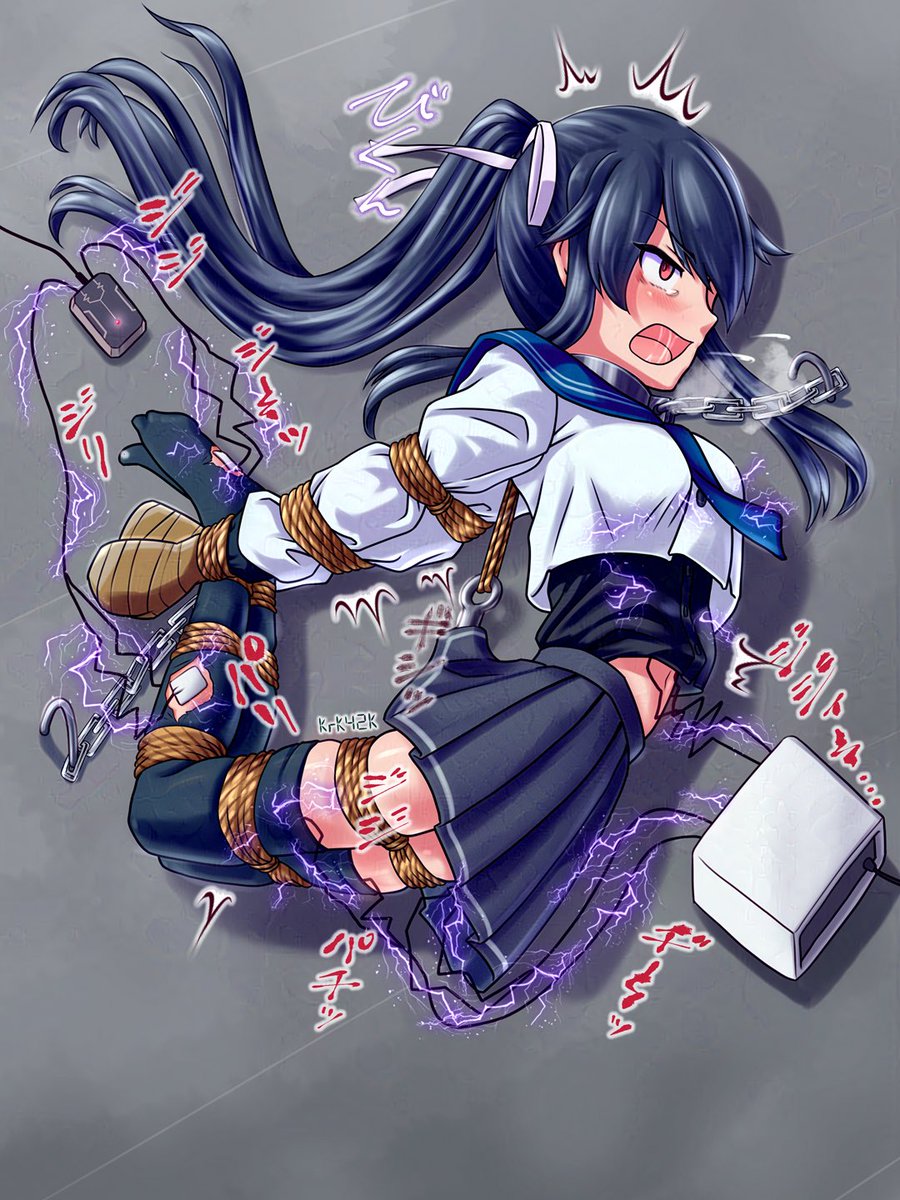 #DIDの日

きつい姿勢で、動くといろいろ食い込んで、手をきっちり巻かれて絶対逃げられない囚われ状態で・・