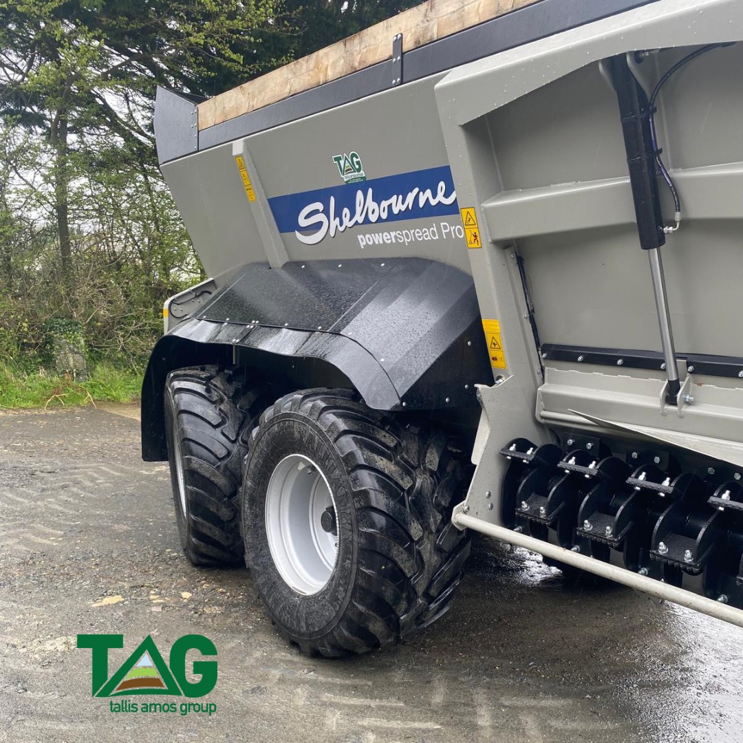 ✨✔️NEW Shelbourne Reynolds 3200 Power Spreader Pro Tandem Axle, delivered to #Cardigan from TAG Llanllwni depot.
Call📲 0345 222 0456 for more details on our full range of muck spreaders

@shelbournereyno #muckspreader #spreader #muck #dairy #livestock #farm #farming #wales