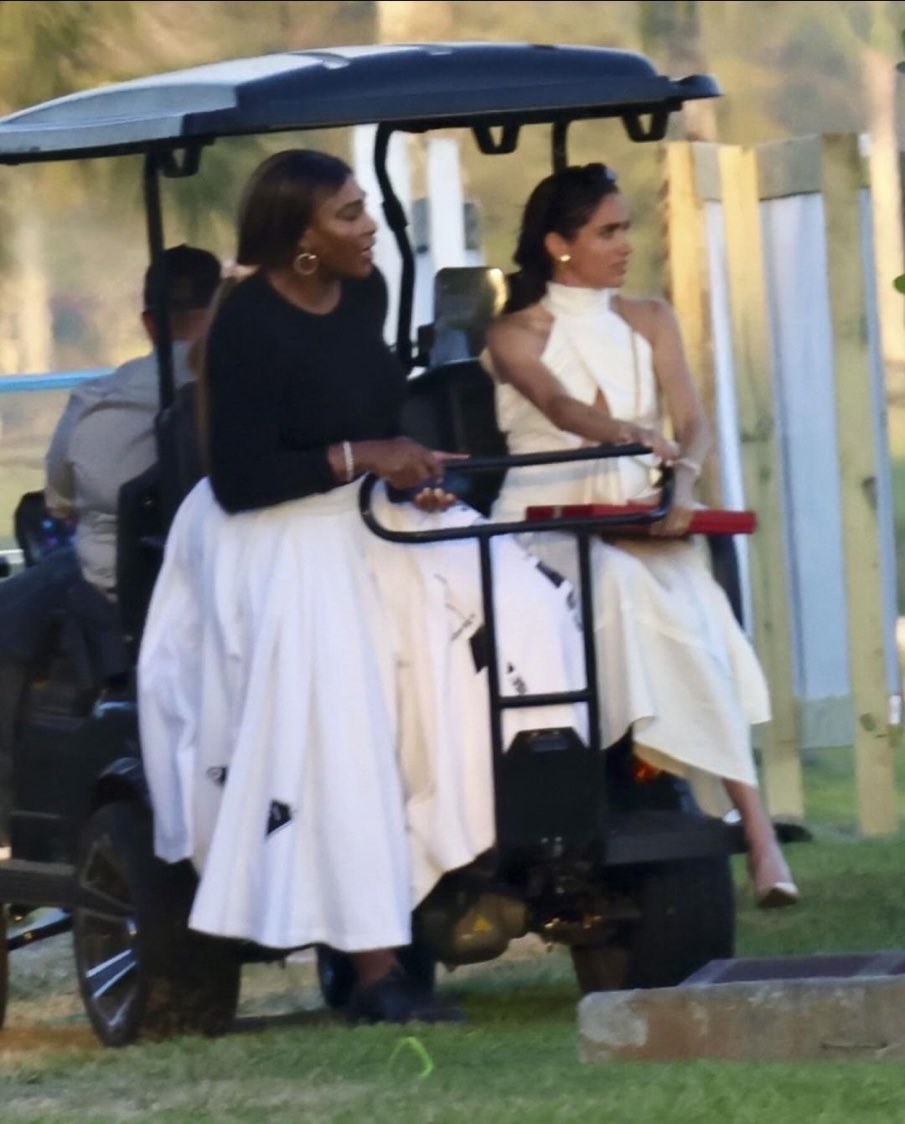 Two of my favourite people 
Serena Williams 🐐 
Princess Meghan 👑