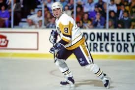 bsdyork's tweet photo. @td_nash The one and only Wrecking Ball
#markrecchi https://t.co/5EWQgiY0uJ