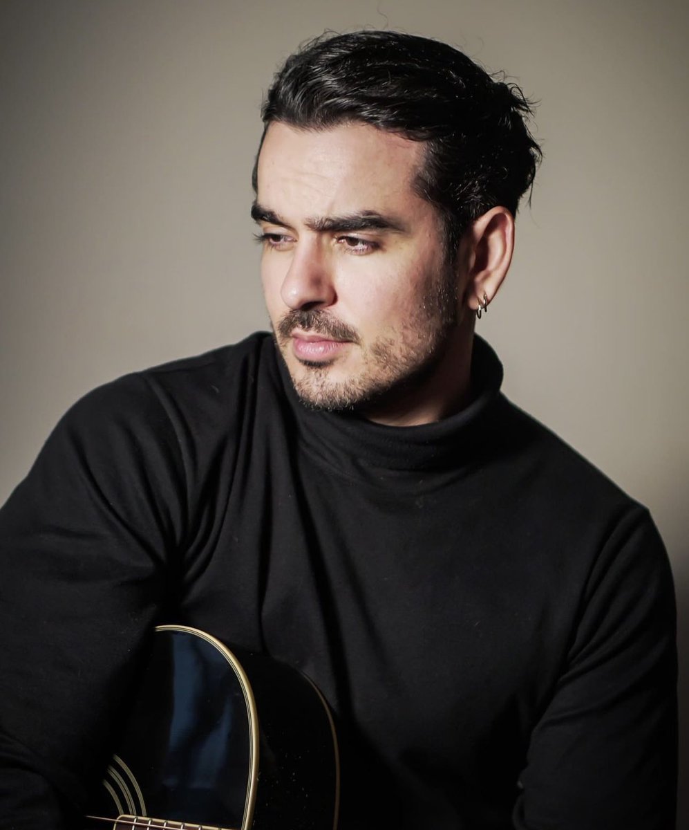 _CloseUpMexico's tweet photo. #CloseUpNew
¡Puro Talento! 
El cantante mexicano @andresseuv está de estreno con el sencillo #XAhiDicen el cual ya se encuentra en todas las plataformas digitales.
.
.
.
#closeupjalisco #closeup #andresse https://t.co/03fZNAOADW
