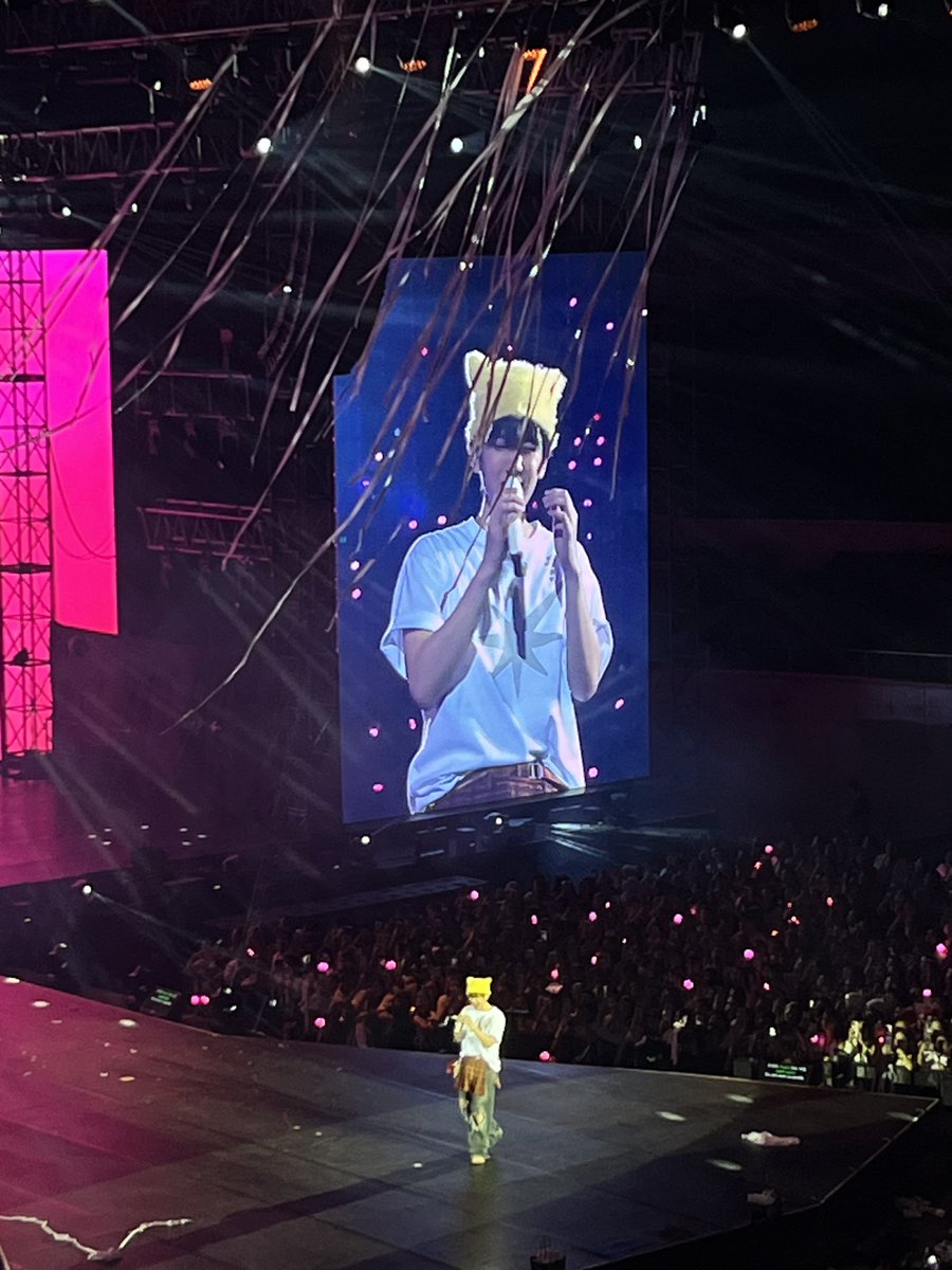 boxianluvr's tweet photo. Thank you for existing. Thank you for making me feel what home feels like again.

It will always be you, B. I love you. 🤍

#LONSDALEITEinMANILA
#LONSDALEITEinMNL https://t.co/Ouxdx79NOC