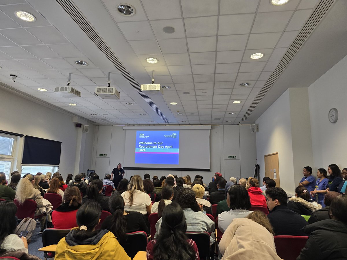 Big Recruitment Day for Royal Eye Unit... this team does not do half-measures. We all came with a purpose and determination. #teamREU @KingstonHospNHS <a href="/Harmudge/">Tracey Kelly 💙</a>