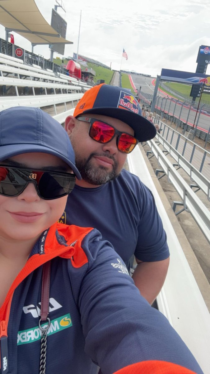 Ahumada86Da's tweet photo. #cota #ilovemotogp #firstonthethrottle https://t.co/m6Vn8SGjnz