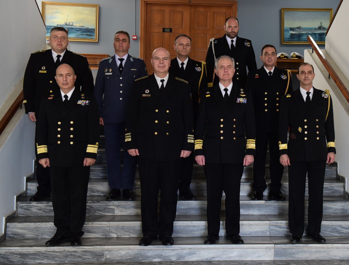 Επίσημη Επίσκεψη Αρχηγού του Ναυτικού της Βουλγαρίας hellenicnavy.gr/episimi-episke… #hellenicnavy #hellenic #navy