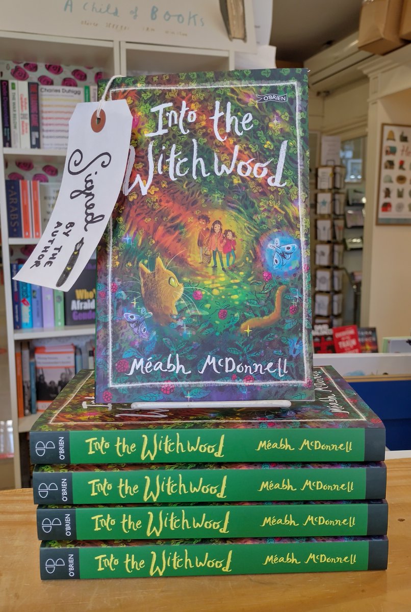 Huge thanks to the lovely @meabhmcdonnell for stopping by this afternoon. Signed copies of her debut novel, Into the Witchwood, now in stock!