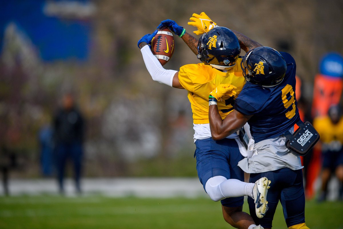 NCATAGGIES's tweet photo. It’s a beautiful day in AggieLand for some Spring ball! Action starts in under an hour 👉🏽 Pull up and check us out 😎 

See y’all at Truist Stadium! 💙🏈💛 @NCATFootball x #AggiePride https://t.co/fvzIL6HJIv