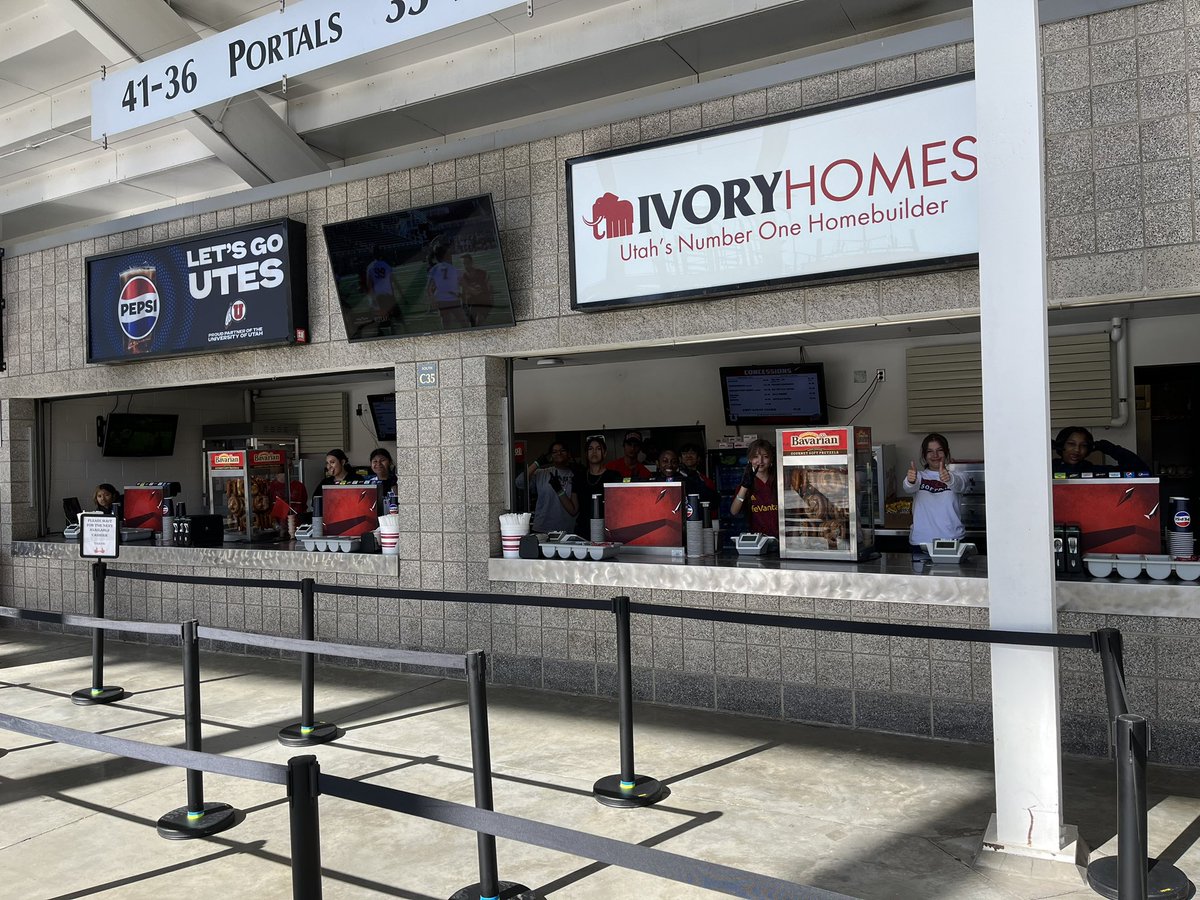 Dino_Lokeni's tweet photo. Come find @easthighsb and East High Wrestling at the @Utah_Football Ref and White game. Ask for me and I’ll pay the taxes on your meal😉 #GoUtes #LeopardsNotWildcats🐆 #EPTF https://t.co/bCCRzpNRub