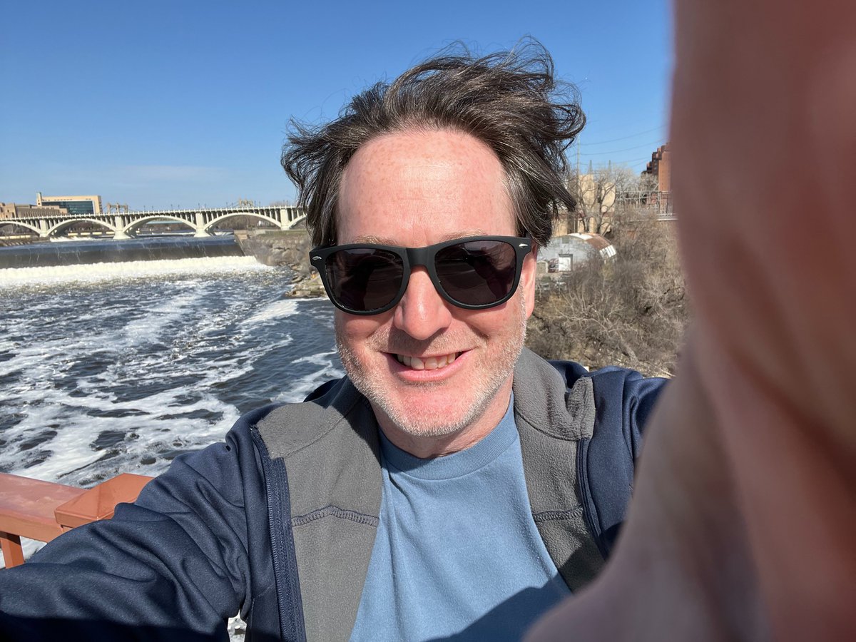 Folks, see a waterfall behind me, as nature takes my hair for a ride like Matt Gaetz behind the wheel on a Sat nite? It's there bc I'm in Minneapolis w @StephMillerShow @HalSparks @JohnFugelsang, etc onstage tonite at the Pantages Theatre! Tix still available! But almost gone!!
