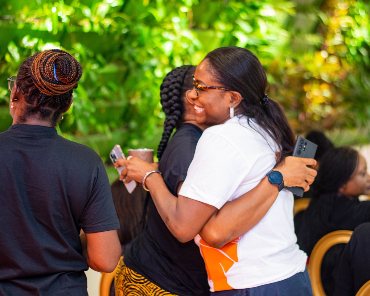 LeadwayInsure's tweet photo. It was an amazing and colorful launch, Hersurred! We're so excited to finally share this initiative that empowers women to thrive. Want to know what everyone's raving about? We've got a quick recap for you!
#Leadway #Hersurred #SomethingForHer #WomenEmpowerment #BlackGirlMagic https://t.co/oxAEydsoky