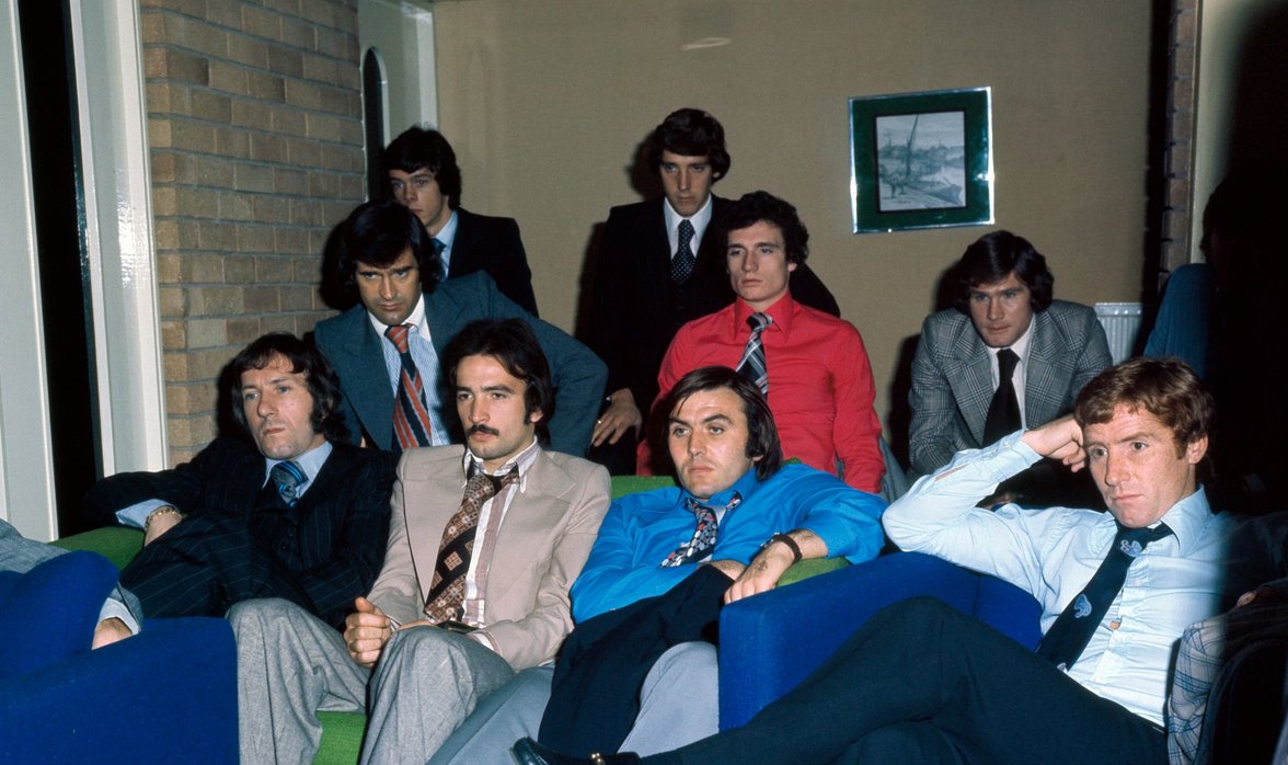 Love this photo, pictured in Oct 1976 from the back left to right The #Arsenal's: David O'Leary and Sammy Nelson. Middle row: Peter Storey, Trevor Ross and Pat Rice. Front row: George Armstrong, John Matthews, Jimmy Rimmer and Alan Ball.