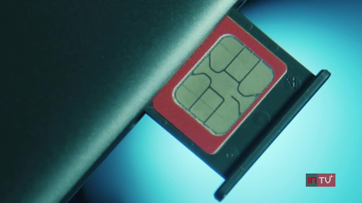 Could a scammer swap out your SIM card without ever touching your phone? Our investigators examine how to protect your information and your money. youtube.com/watch?v=doEojo…