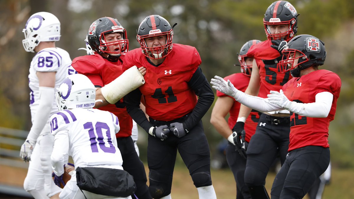 #AGTG After a great conversation with @CoachArias_87, I’m TRULY BLESSED to receive an offer from Grinnell College!!! @SHSKnightsFB @Grinnell_FB @DennieMcDaniel @coachbeckman1 @PrepRedzoneSC