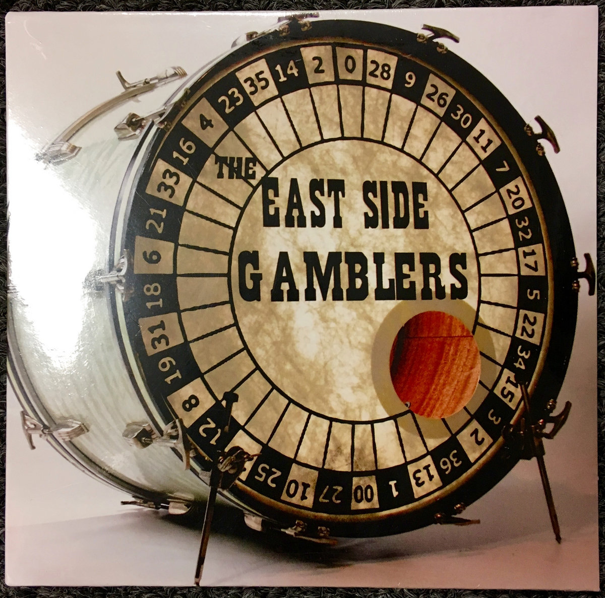 New Rock Covers:

The East Side Gamblers @tonyhigbee cover Alice Cooper's @alicecooper Schools Out #SchoolsOut #NewRockCovers #AliceCooper #TheEastSideGamblers

🎧 youtu.be/u83-yIpLqbk