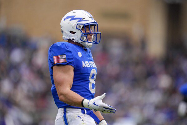 Source: The #Seahawks, #Jets, #Broncos, and #Titans have all shown interest in Air Force EDGE/LB Bo Richter. Richter had 10 Sacks and 3 Forced Fumbles in 2023. A sleeper late round pick for any team needing a spark on the D-Line.
