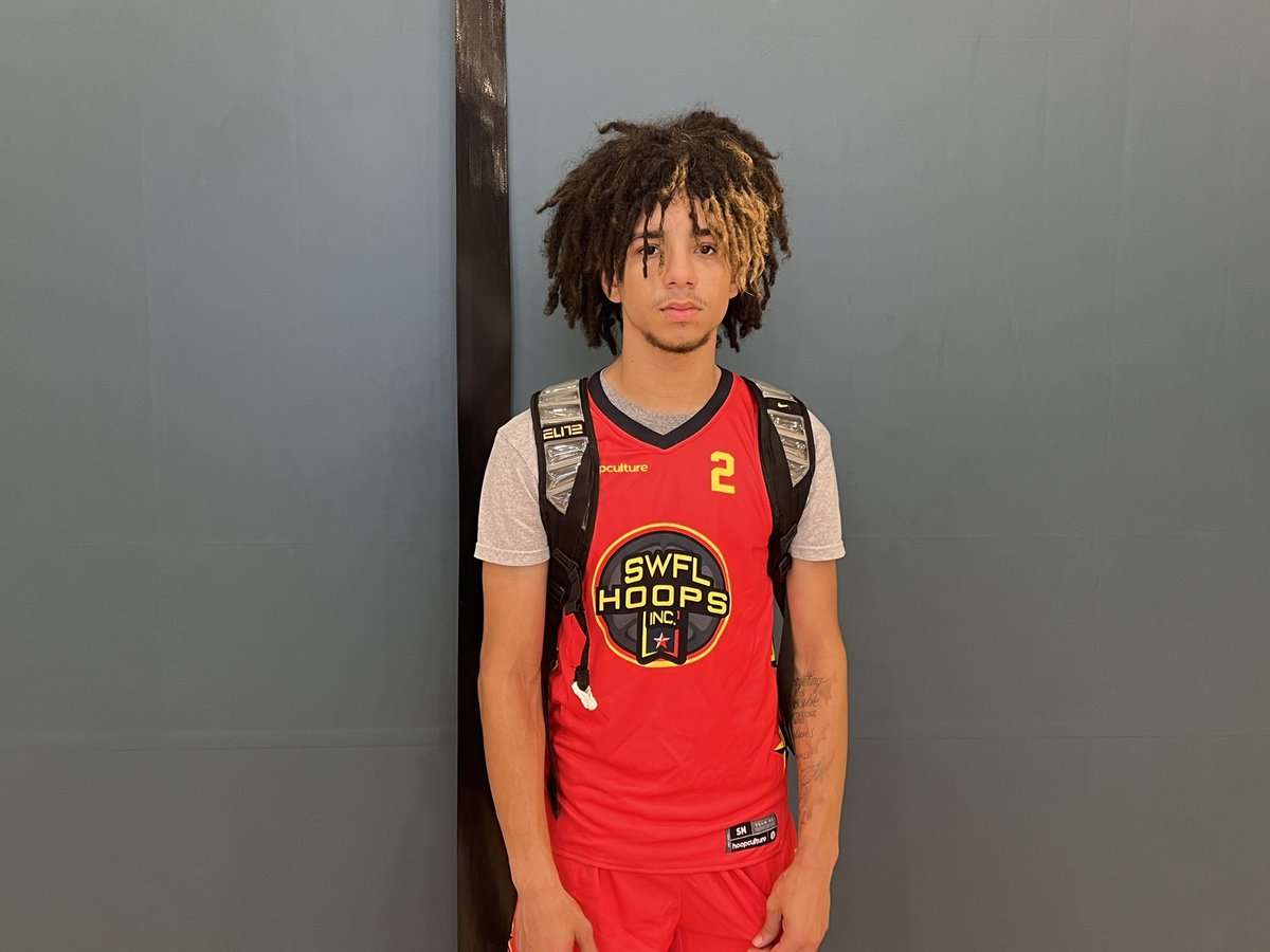 Ross Van De Griek (@rossvdg14) on Twitter photo 17U: 2025 6’2 PG Giordan Easley (<a href="/G2Easley/">Giordan Easley( Gio )</a>) came out strong in the second half erupting as he can score in bunches. Finishing with a game-high 22 points in the win over Florida Royals Academy.
Easley was also a high-level rebounder and made strong, crisp passes to open teammates 17U: 2025 6’2 PG Giordan Easley (<a href="/G2Easley/">Giordan Easley( Gio )</a>) came out strong in the second half erupting as he can score in bunches. Finishing with a game-high 22 points in the win over Florida Royals Academy.
Easley was also a high-level rebounder and made strong, crisp passes to open teammates