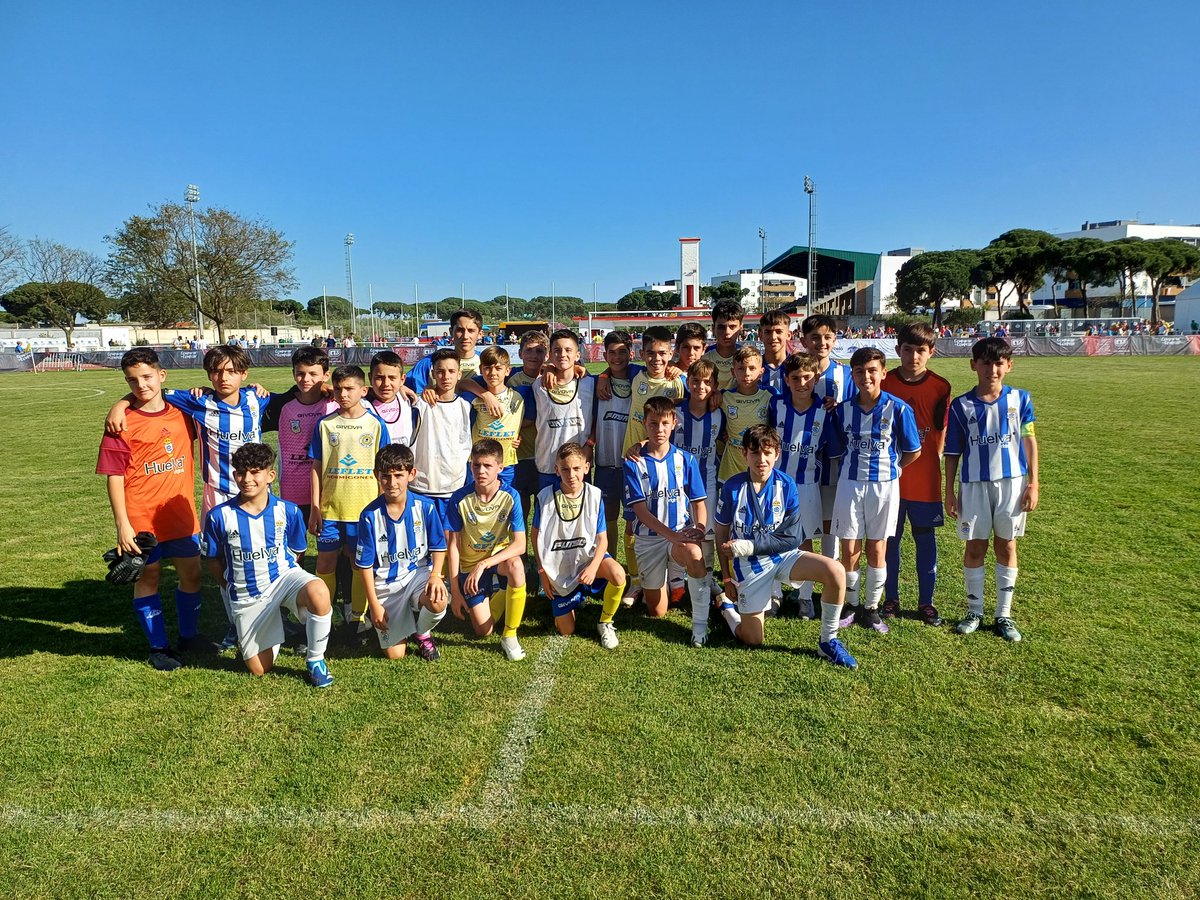 Nuestro alevin <a href="/FBCoria/">FUTBOL BASE CORIA</a>   <a href="/Coria_CF/">Coria CF</a> cayó 1-0 ante el Recreativo de Huelva partido muy disputado que se decanto para el equipo  con más puntería, los chavales lo hicieron muy bien a seguir chavales ....