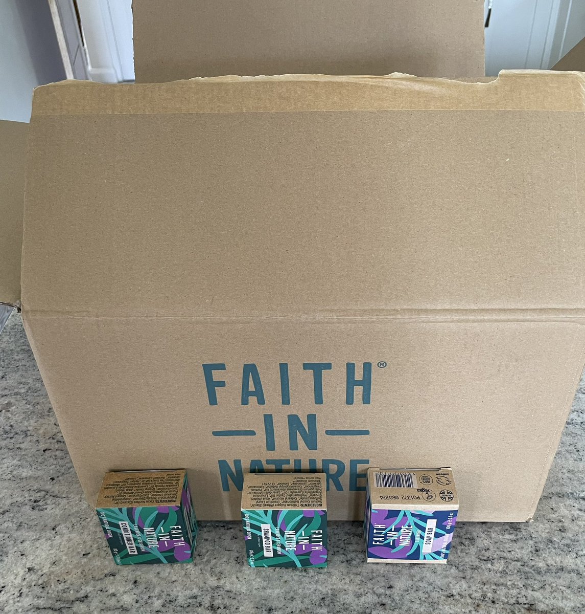 Miss Sharpe tweet media