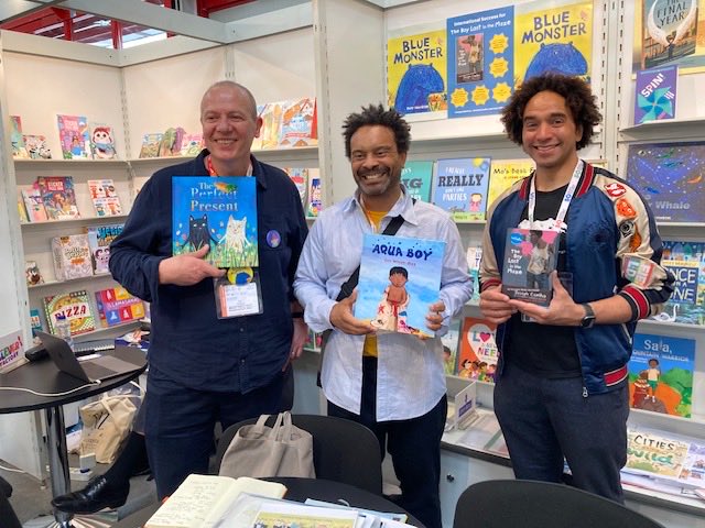 We loved seeing authors ⁦@MrSteveAntony⁩ ⁦@JosephACoelho⁩ ⁦@PHoracek⁩ ⁦@kenwilsonmax⁩ on the ⁦@OtterBarryBooks⁩ stand - with their great books of course! ⁦@BolognaBookFair⁩ ⁦@bouncemarketing⁩