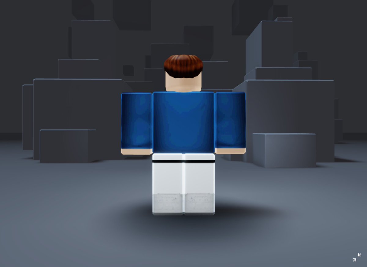 New "Basic Blue Hoodie" in shop!
roblox.com/catalog/169754…