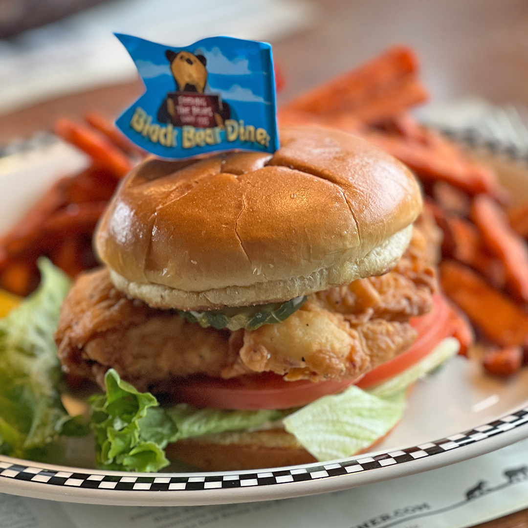 We know you love stacks of flavor, and our limited time Hand-Breaded Crispy Chicken Stack is here for you. We have extra napkins, just in case your paws need them. 🐾 bit.ly/4cV5tSj