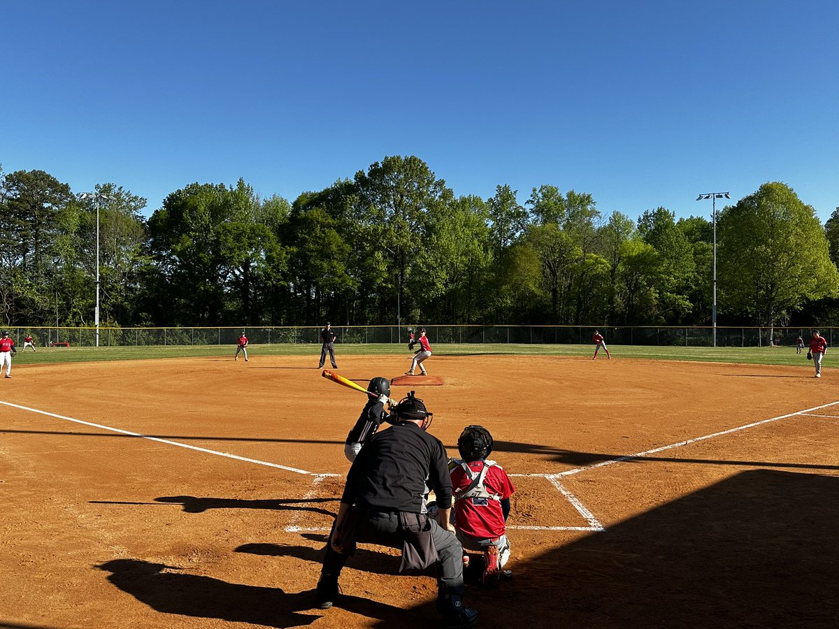 Good afternoon! Welcoming the 173 teams to the Queen City Select Super NIT! #PlayUSSSA