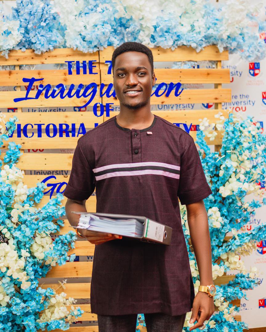 emm_anuel_tk's tweet photo. The journey has officially started. Father Lord bless the road ahead. Thank you @VUKampala for entrusting me with this office and @JorynCarterVU for passing on the mantle. So help me God. https://t.co/NVl9HTzHVw