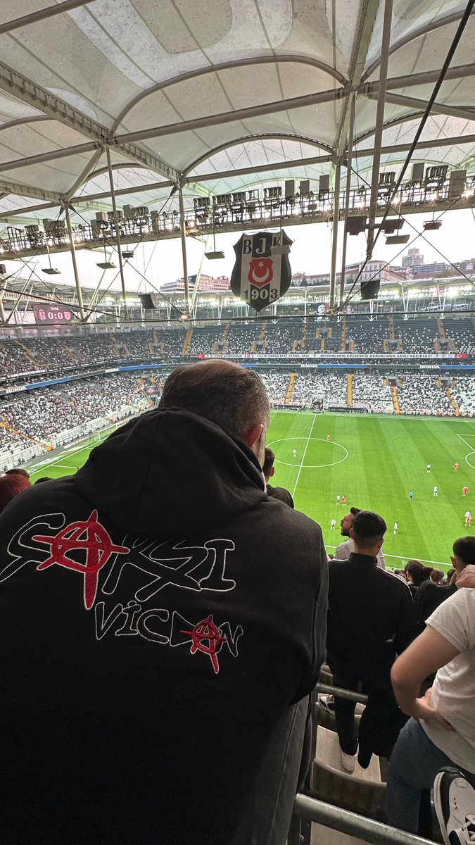 bir kere dert etmedik... Beşiktaş çArşı