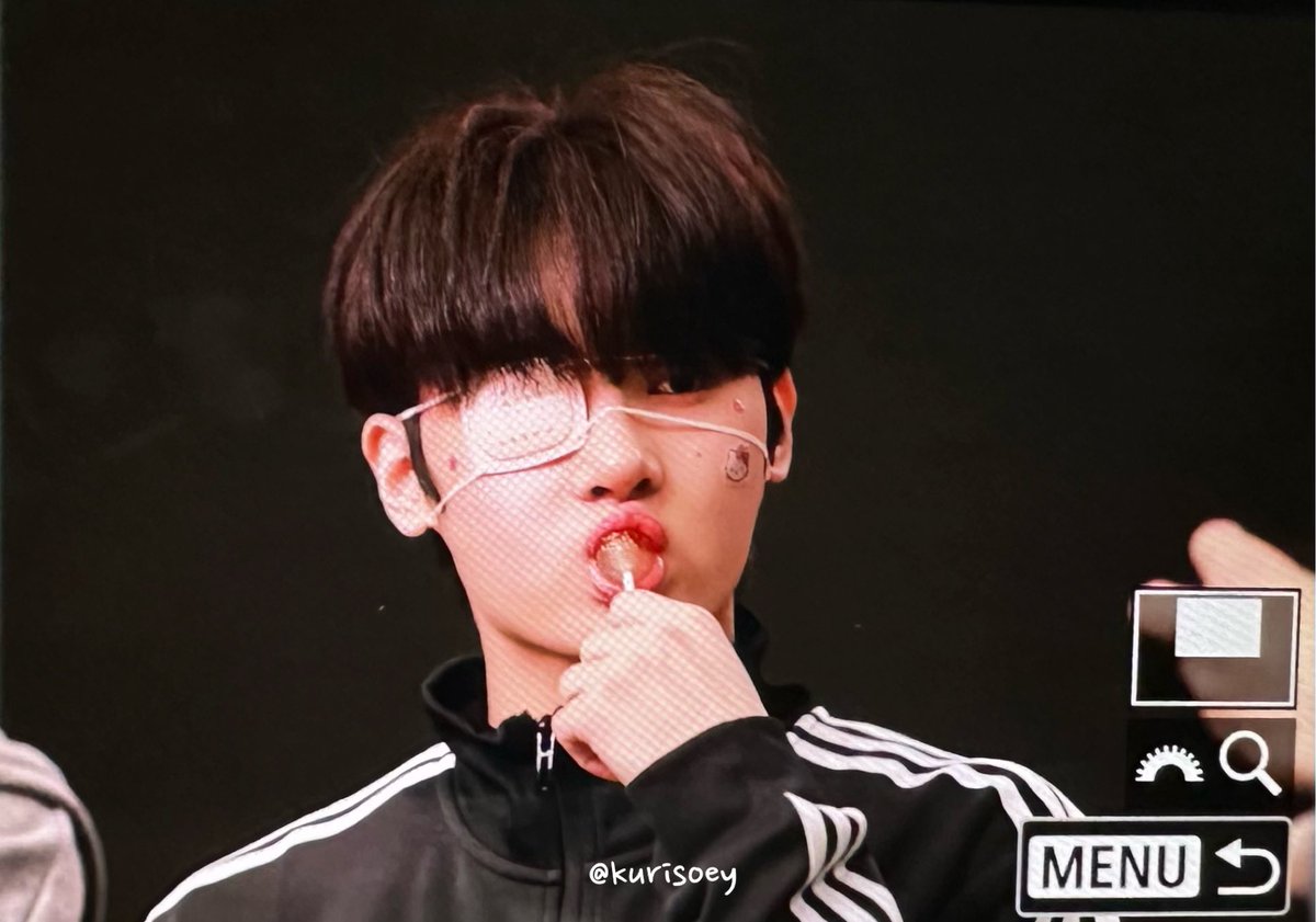 YoonJongWooSubs's tweet photo. LOLLIPOP SQUAD 🍭 🫦

#YEDAM #예담 #JAYCHANG #제이창 #YoonJongWooo #윤종우 #원팩트 #ONEPACT https://t.co/FJmC6l4lko