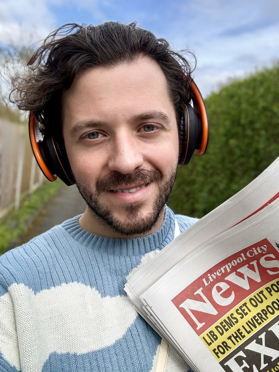 Out delivering for @LiverLibDems today, before the torrential came from nowhere (or the sky before anyone gets cute 👀🤣). If there’s any one reason to join a political party, aside from the obvious, it’s to be getting those steps in. 🏃🏻‍♂️💨