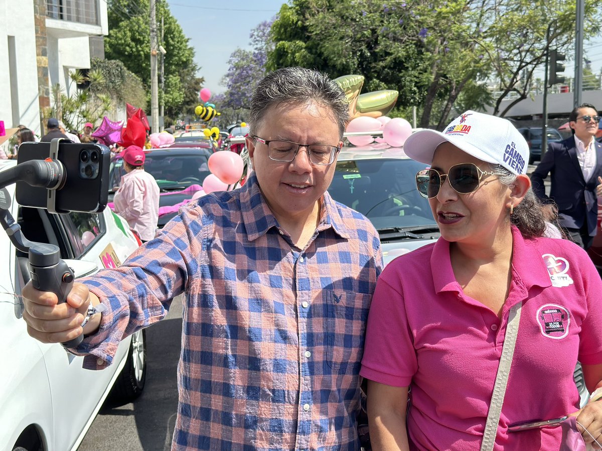FCN_mx's tweet photo. Ven a la #GranCaravanaCiudadana 
 ¡Gracias por participar en favor de la democracia!
¡Habrá grandes premios! https://t.co/CfnaPycipr