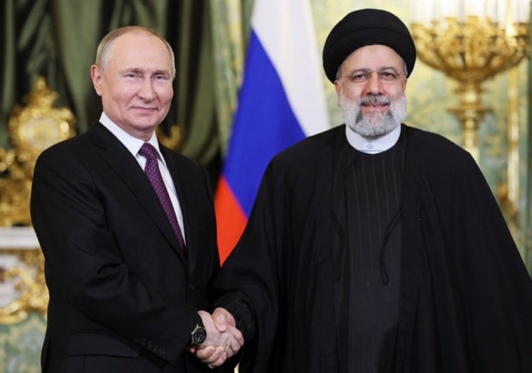 1NIAW's tweet photo. Urgent⛔️ Vladimir Putin: If the United States launches an attack on Iranian territory to support Israel, we will also enter the battle in support of Iran.
#غزة_تنتصر #Iran #الحرب_العالمية_الثالثة https://t.co/tK7PI7yX9c