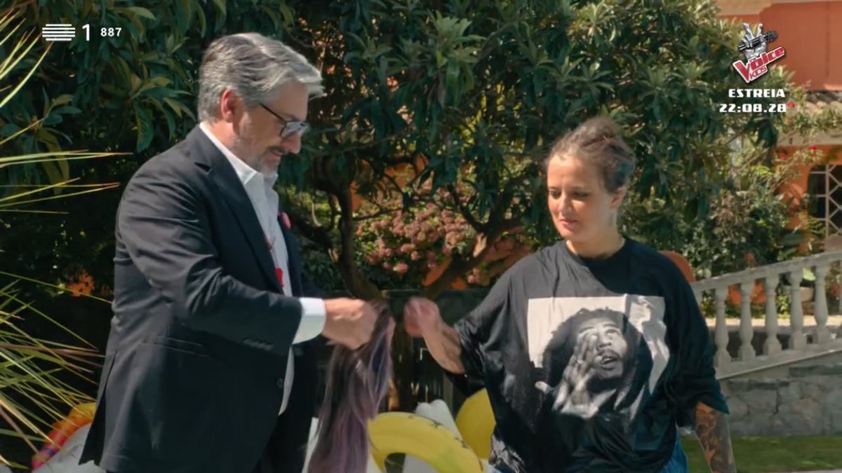 “Dá-cá a minha peruca” BERROOOOS 

#taskmasterpt