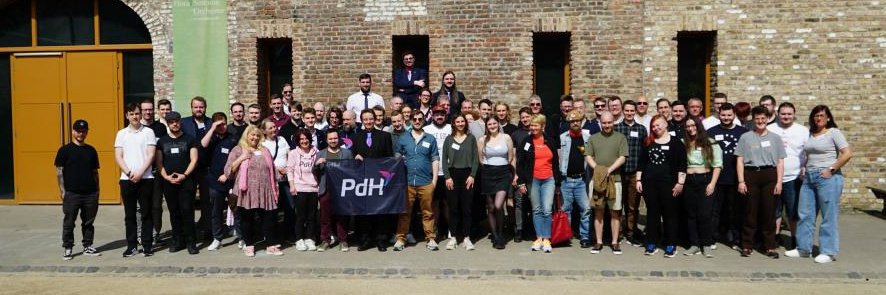 KnupferEva's tweet image. Bundesparteitag in Köln 🥰