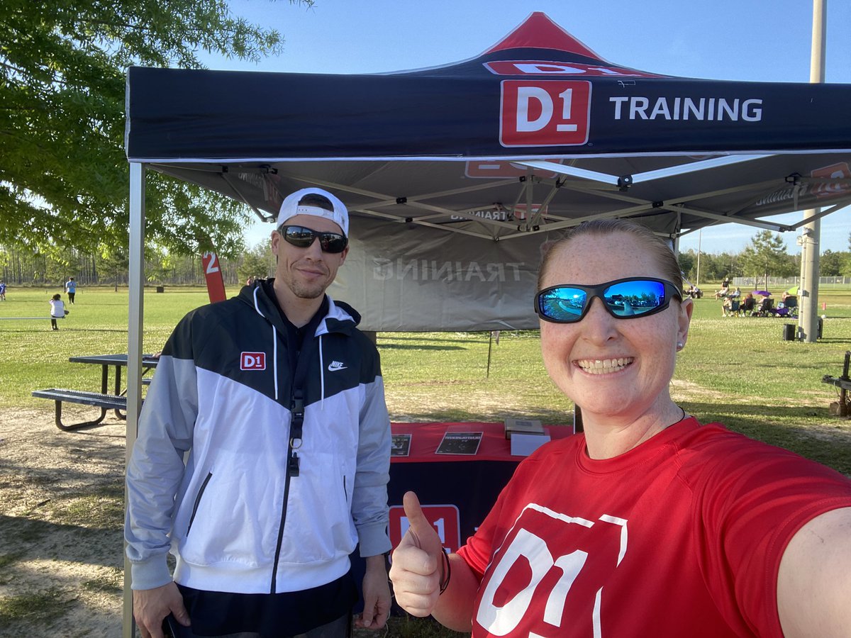 Our GM & Head Coach out and about in the community @fna_mandeville 💪🏈 ASK US ABOUT TRAINING 🤔🙋🙋‍♀️🙋‍♂️❓ #fna #mandeville #traind1fferent #d1mandeville #fridaynight