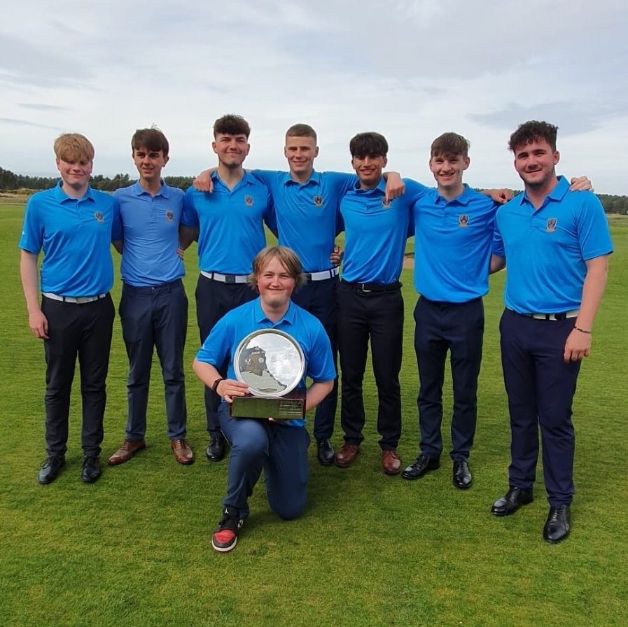 Aaron MOHUN tweet media