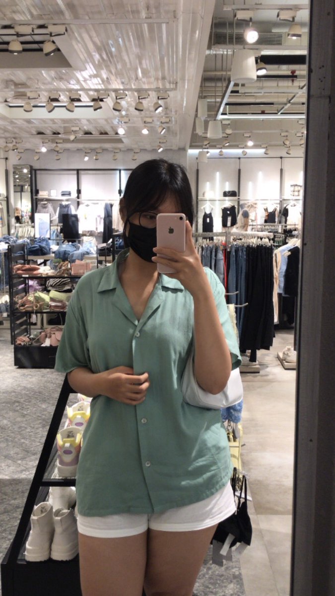 ᡣ𐭩 tweet media