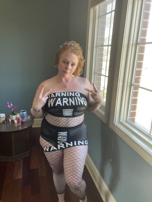 Warning ⚠️ She&rsquo;s a bad lil bitch🖤 https://t.co/0uS302Web2<a href="/tag/apclips"class="tags"><span>#apclips</span></a>