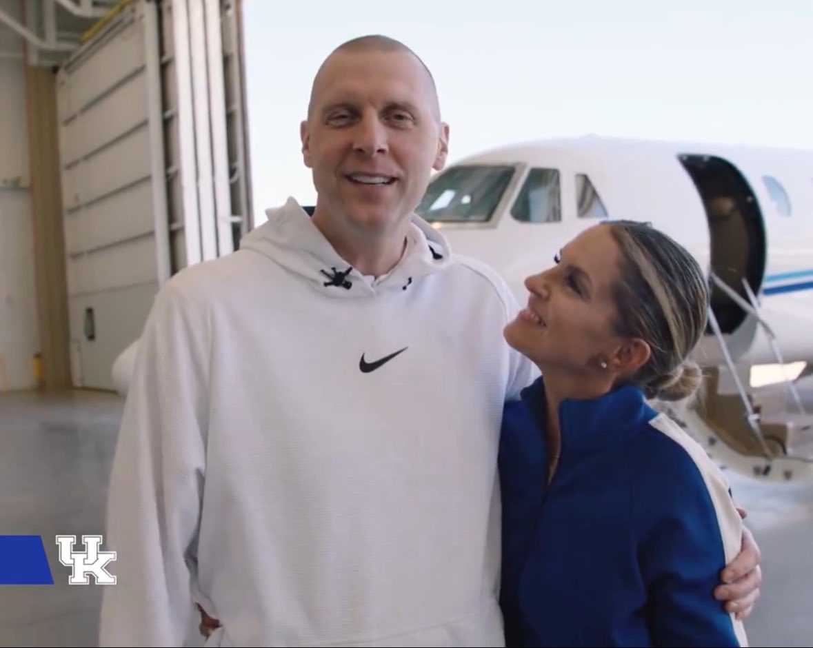 BarstoolUK's tweet photo. Find someone that looks at you like Lee Anne looks at Coach 

Can’t wait to meet them tomorrow @ Rupp https://t.co/KRYFXhFaCC