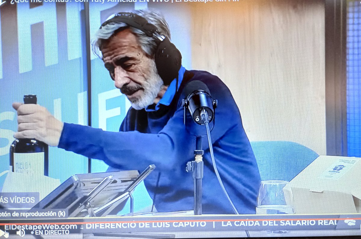 BodeguitaIthur's tweet photo. Vengo a presumir de los vinos que le llegaron a Imanol Arias, gracias a Taty Almeyda, @charlypisoni y @eldestape_radio 
#QueMeContas https://t.co/qvElqsizDI