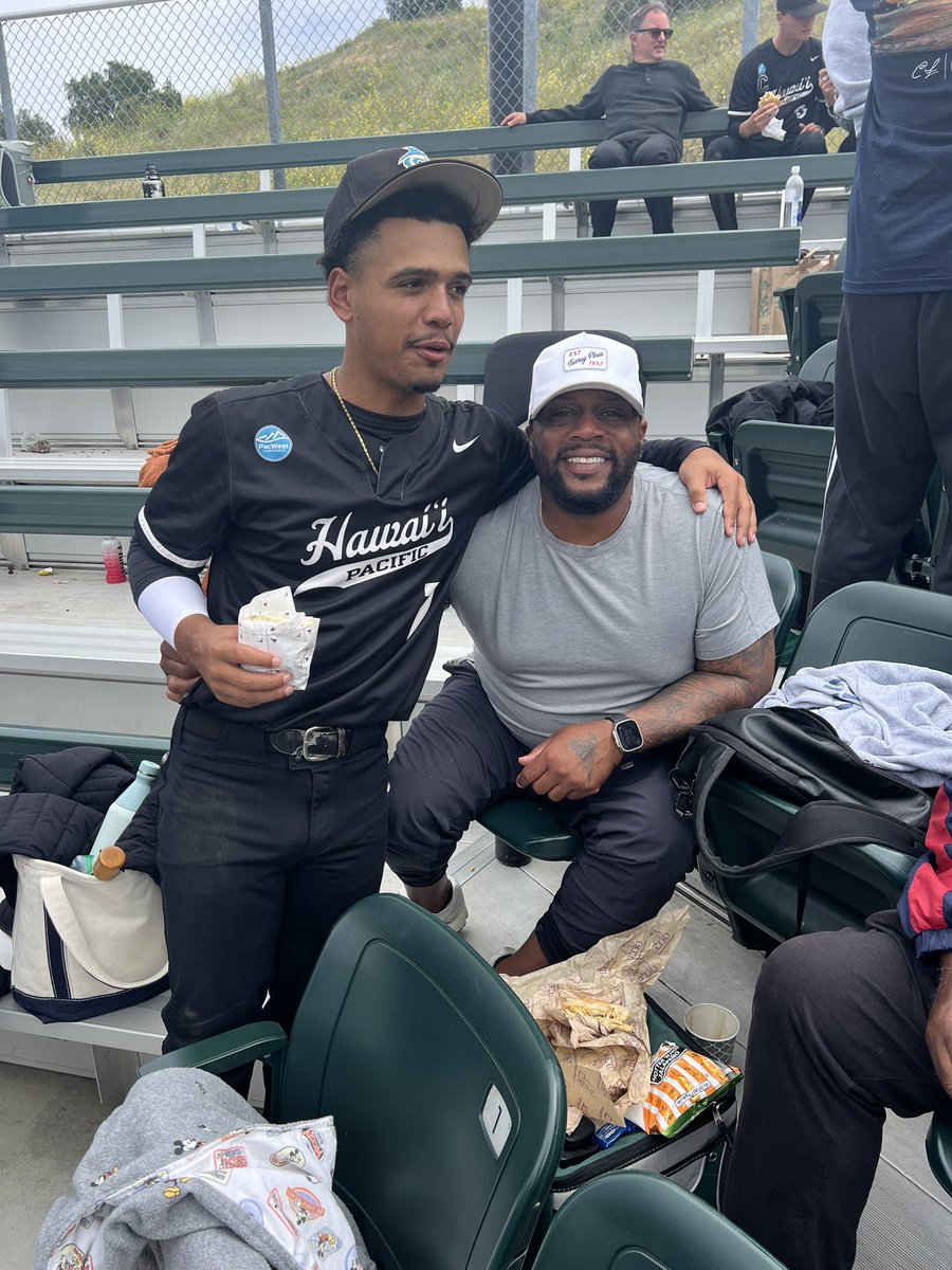 Alec Smith tweet media