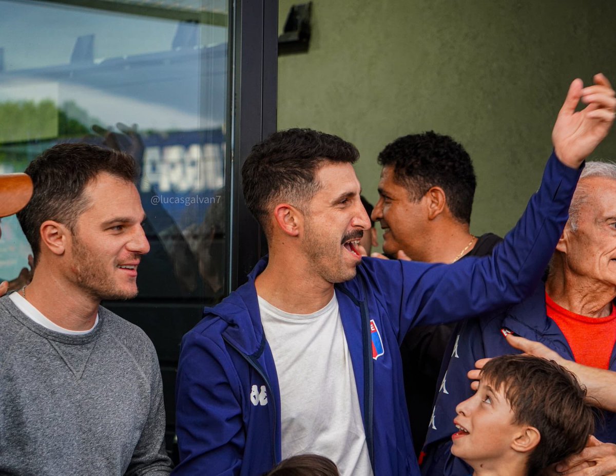 Agus_Nunes1's tweet photo. Está dirigencia hizo posible que se haga la PEOR campaña de Tigre en Primera División. 

❌ 5 puntos de 42 en juego.
❌ Perdió 5 de 7 en casa.
❌ 25 goles en contra en 14 fechas.
❌ Solo 7 goles a favor.
❌ El peor Mercado de Pases de la historia del Club.

❌DESASTROSO https://t.co/0WFcMNfE9P